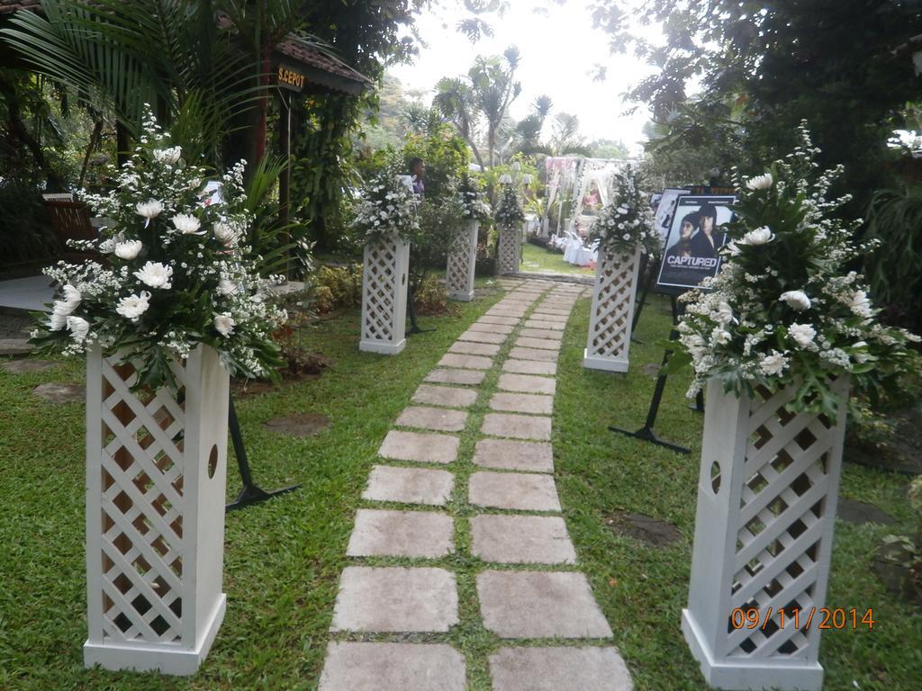 Hotel Taman Sari Sukabumi Exterior photo